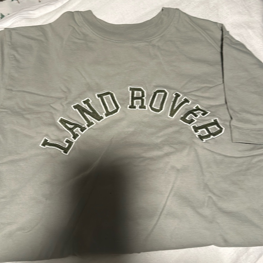 T shirt new with out tags